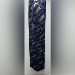 Mi Blue and Gray Patterned Nordstrom Silk Tie